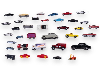Diecast & Plastic Model Cars
