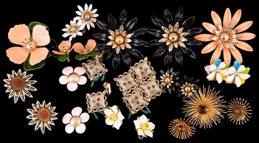 Vintage Mod Sarah Coventry Brooches