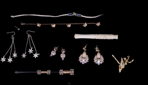 Cigarette Holders & Jewelry