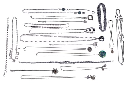 Silver Tone Costume Necklaces (16)