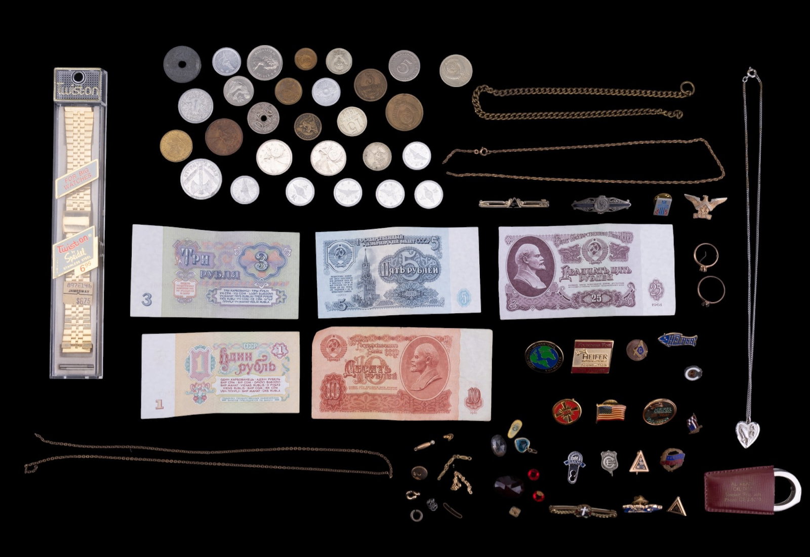 Masonic Pins, Foreign Currency, and More: Lot includes a variety of gold and silver tone Masonic, religious, and military pins. Foreign currency including 1960's notes from the USSR and assorted coins from Japan, the Phillipines, USSR, Panama