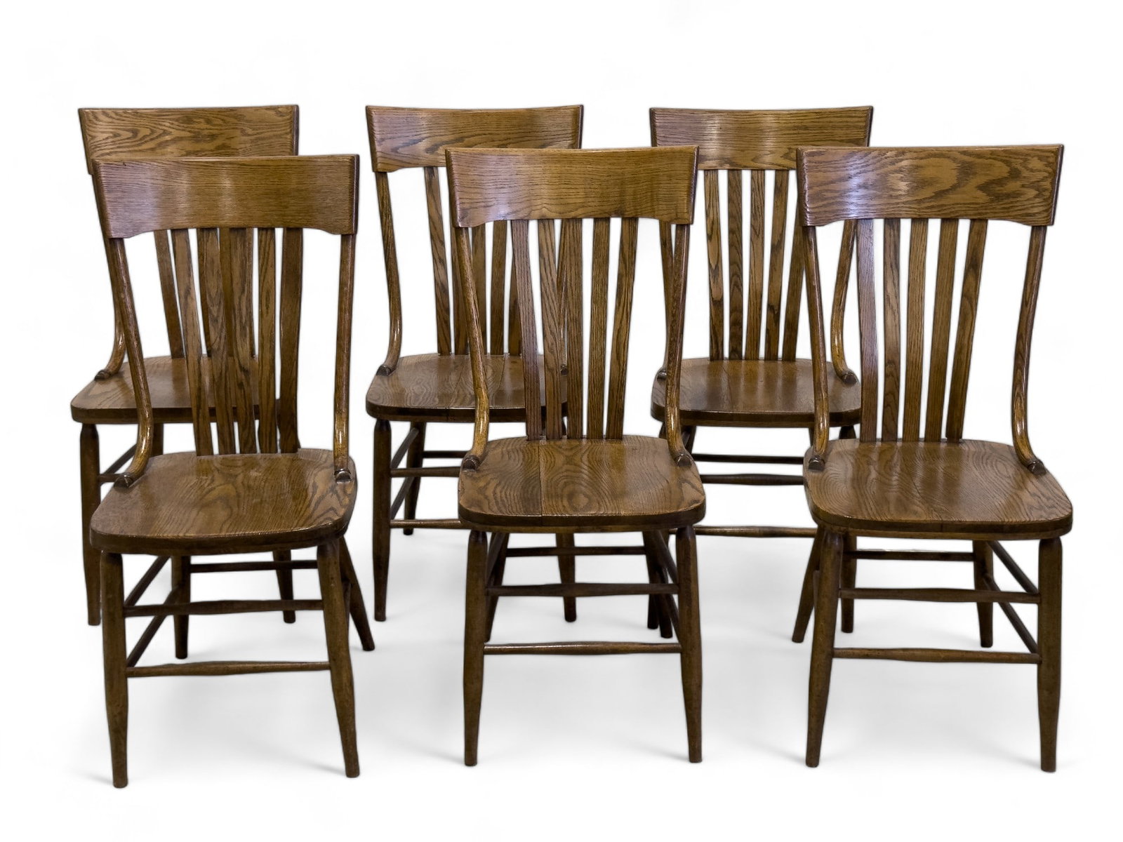Red Lion Pa Cigar Band Oak Side Chairs C 1910: Six Red Lion Pa Cigar Band Oak Side Chairs in good condition. Seat height approx 18in high