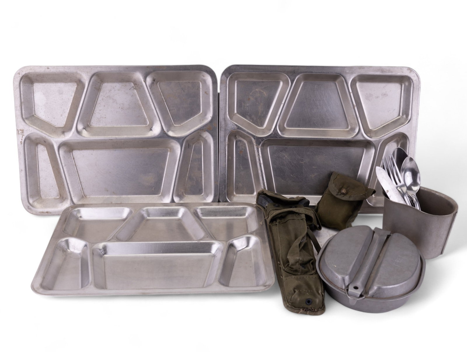 US Military Bipod, Mess Kits, and Compass: Includes rifle bipod with pouch, compass with pouch, 3 metal trays, 1 mess kit with 6 utensils, cook pot, and assorted utensils.