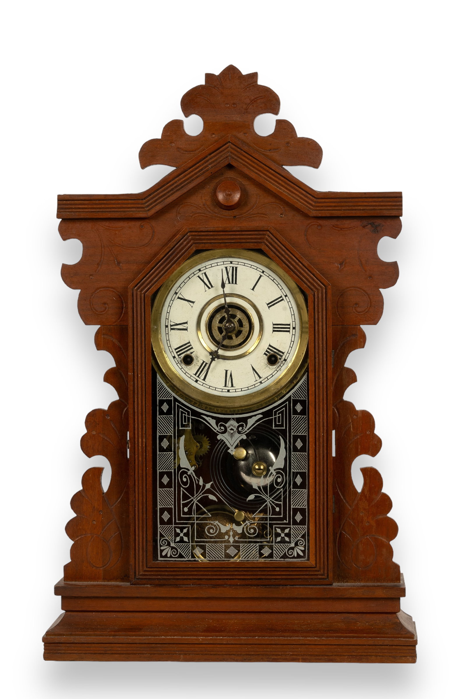 Antique Victorian Mantle Clock: Antique Victorian "Owl" manufactured by Wm. L. Gilbert Clock Co., Winsted, Conn. Measures approx. 22" H x 14" W x 4.25" D. Includes pendulum and key. Appears to be in working order. Clean and good con