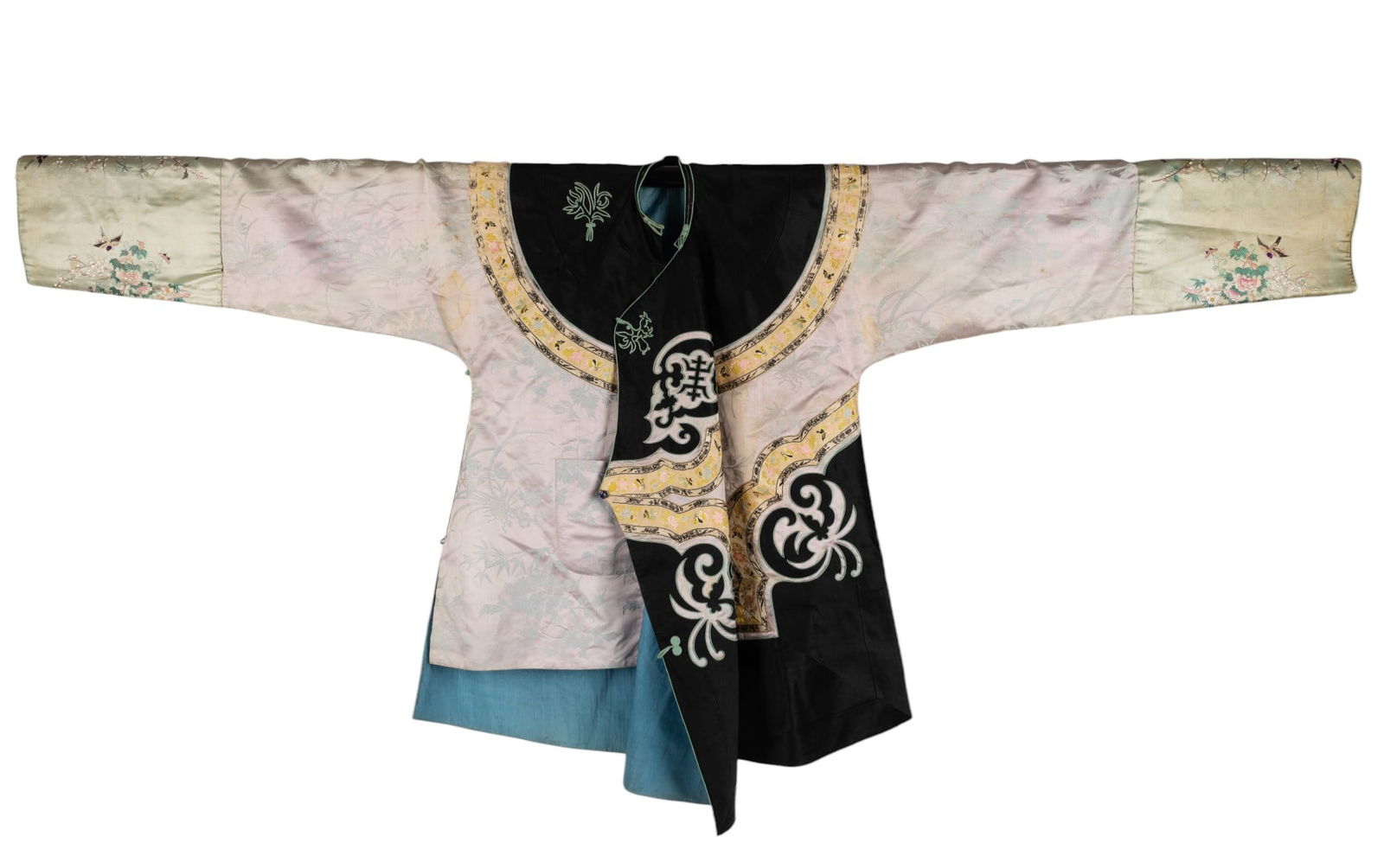 Chinese Embroidered Robe (1 of 20)