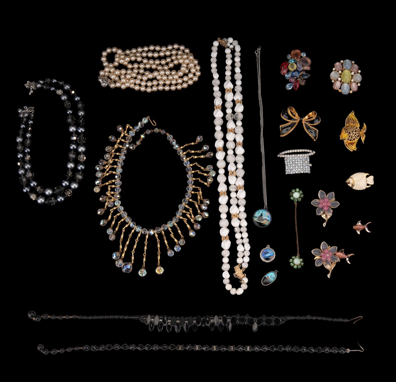 Brooches and Vintage Estate Jewelry (1 of 14)