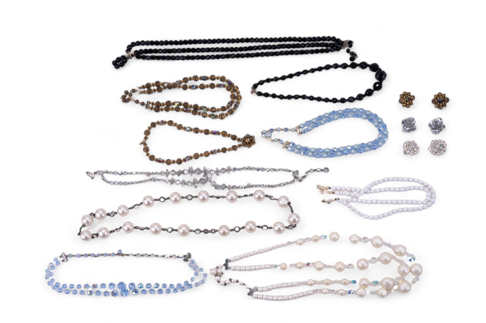 Vintage Statement Necklaces (1 of 13)