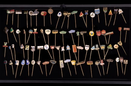85 Vintage Foreign Gold Tone Stick/Hat Pins