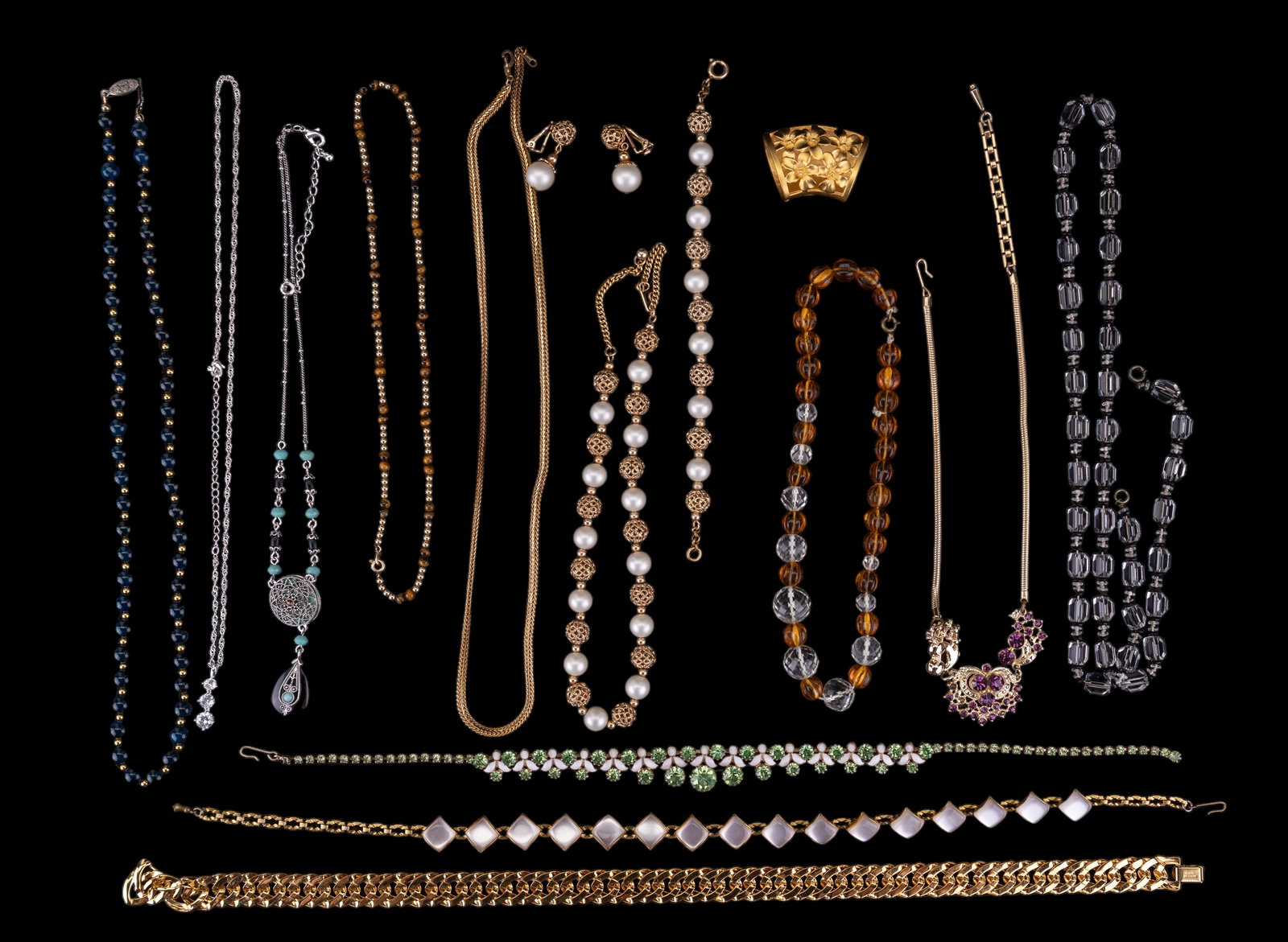 Collectible Costume Necklaces (1 of 6)