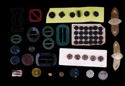 Antique Buttons & Buckles