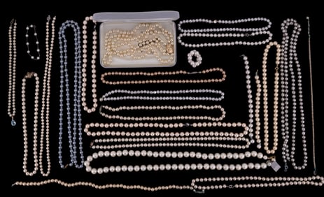 Faux Pearl Necklace & Bracelets