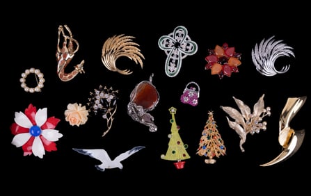 Collectible Brooches (16)