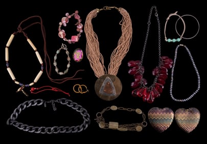 Pearl Necklace, Bone Necklace & Costume Jewelry