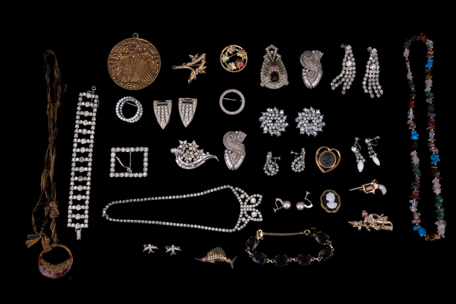 Early Trifari and Vintage Estate Jewelry (1 of 19)