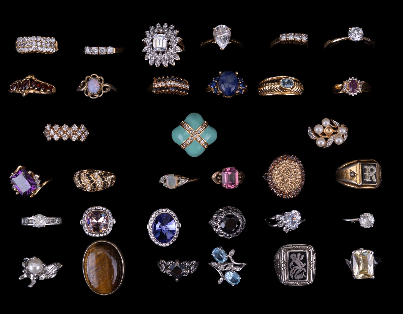 33 Cocktail Rings some Semi-Precious Stones (1 of 17)