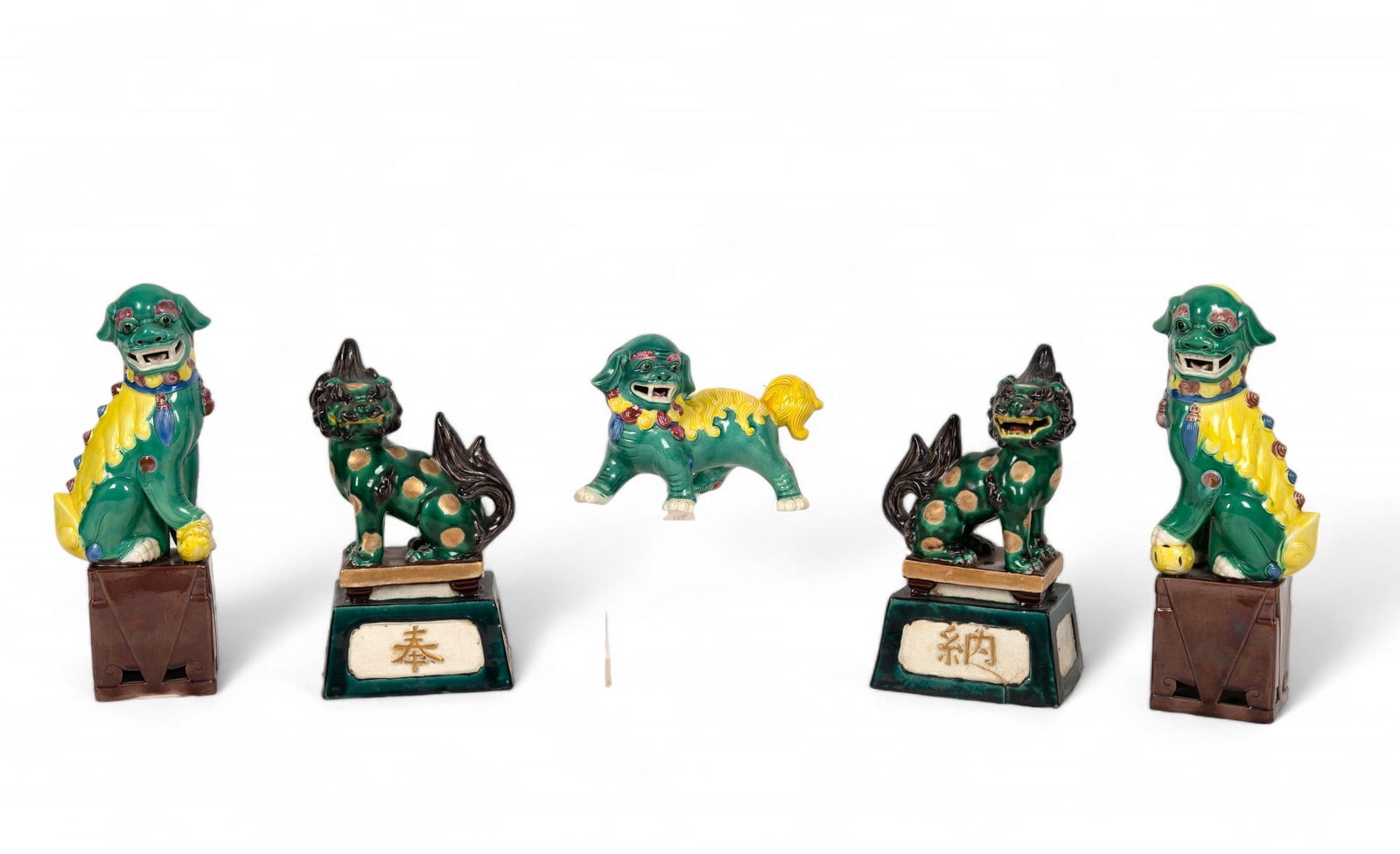 Asian Porcelain Foo Dogs & Foo Lions (1 of 17)