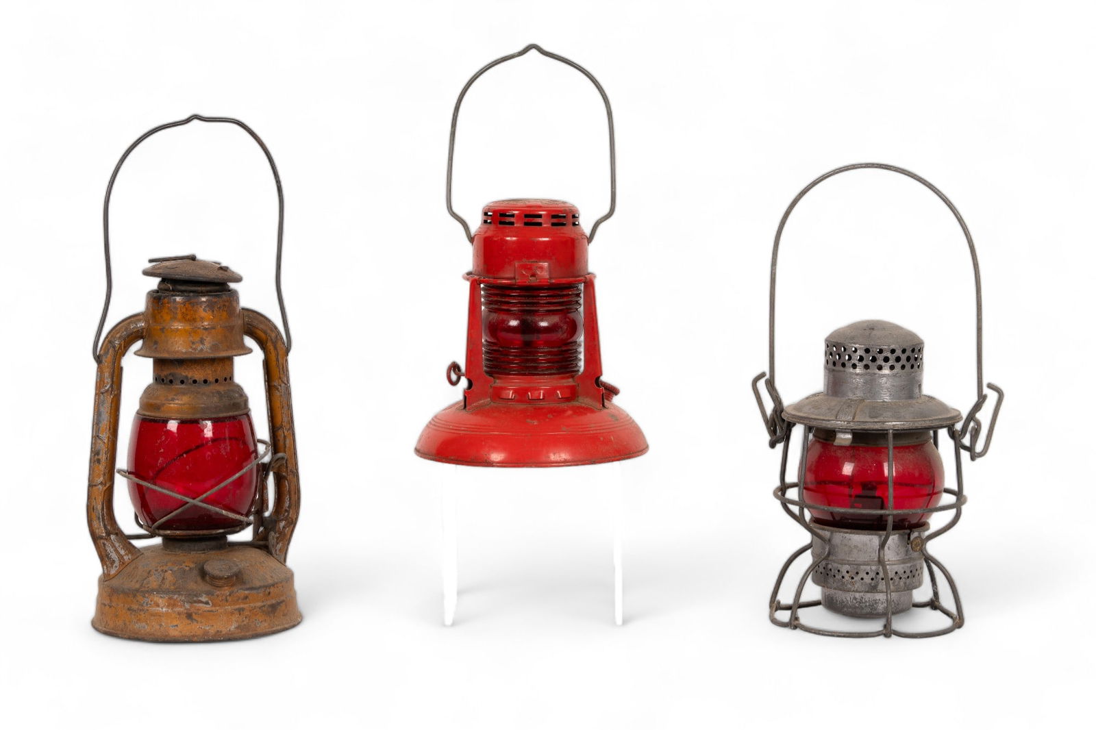 Antique Railroad Lanterns (1 of 13)