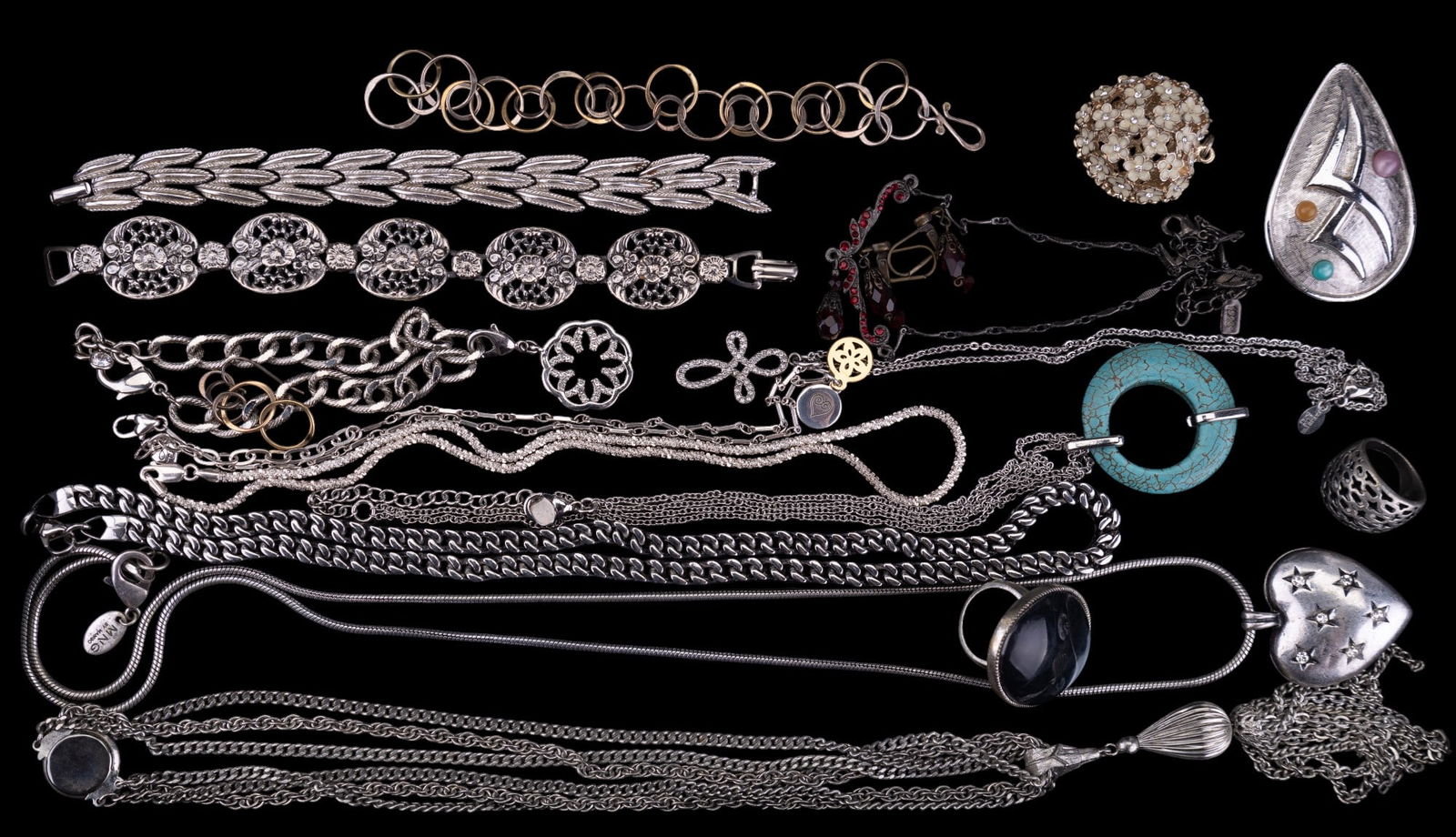 Crown Trifari, Milor, Silvertone Costume Jewelry (1 of 10)