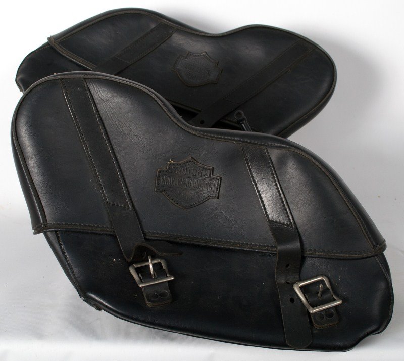 Harley Davidson Soft Tail Saddle Bags: Harley Davidson soft tail saddle bags, synthetic leather, part no. 90711-97