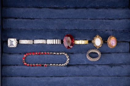 8 Costume Rings, Bracelet, Case