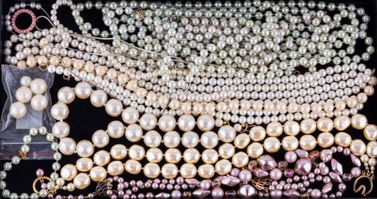 Faux Pearl Necklace Collection
