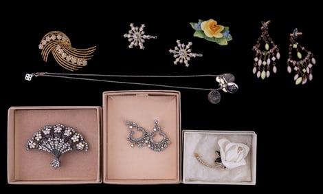 Kirks Folly, Sterling, KJL, Lisner & more Jewelry