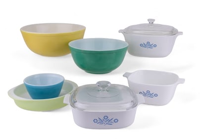 Vintage Corningware, Pyrex Bowls & Casseroles