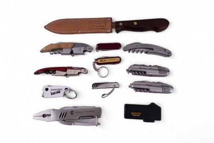 Pocket knives and Corkscrews, Plus Lighter
