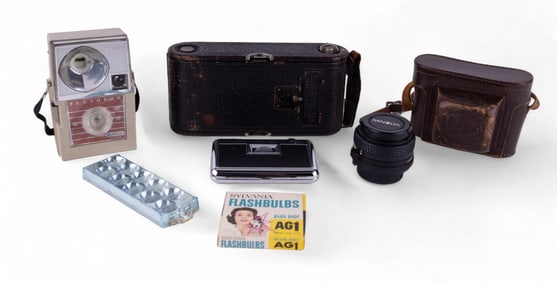 Vintage & Antique Cameras