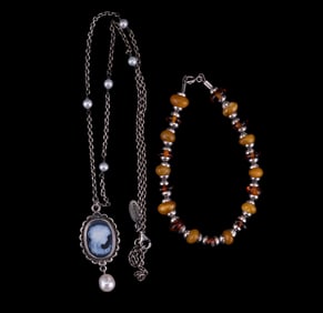 Sterling Pandora Cameo and Amber Bracelet
