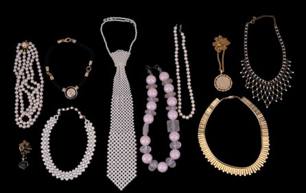 Pearl and Gold Style Necklaces