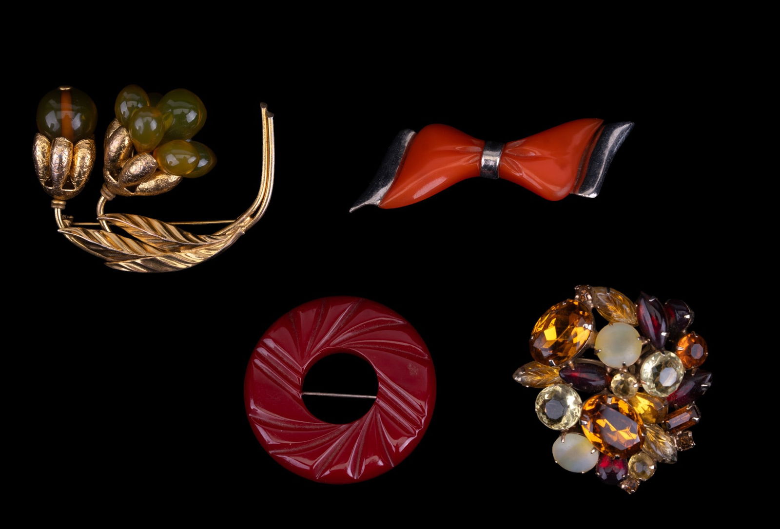 Vintage Bakelite, Rhinestone Artistic Brooches (1 of 4)