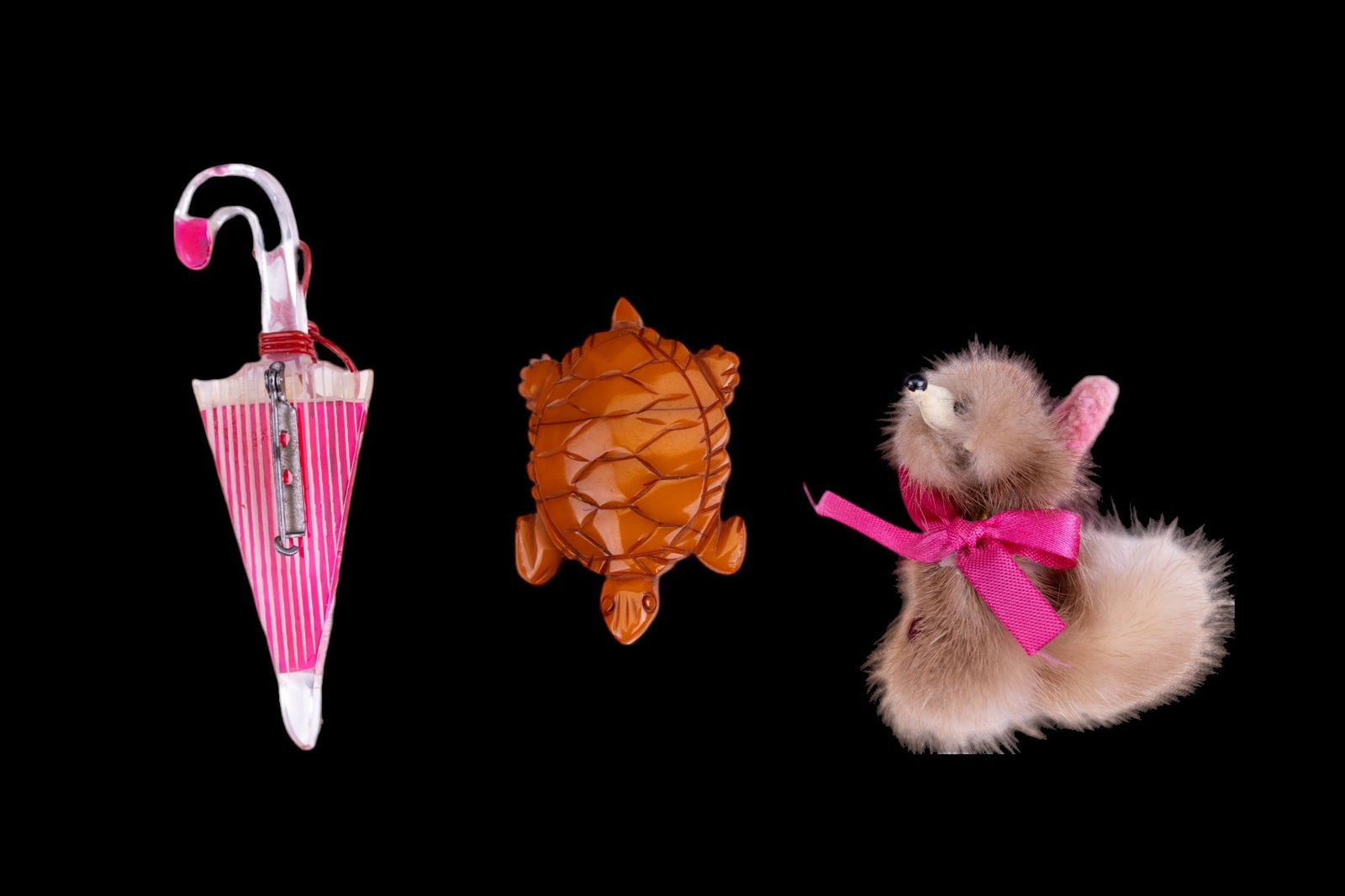 Lucite, Carved Bakelite Turtle, Mink Brooches/Pins (1 of 11)