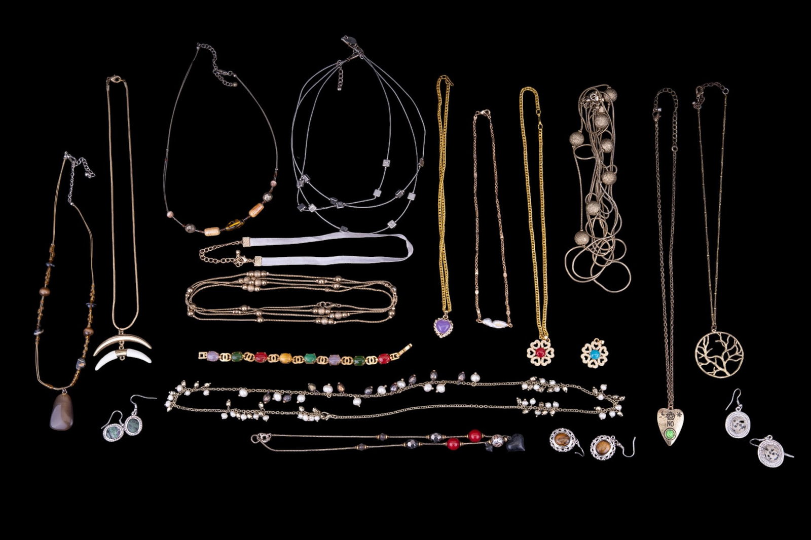 Pearl, Jade, Rhinestone, & Other Stone Jewelry: Natural pearl & metal bead chain necklace, oblong pearl pendant chain necklace, multicolor jade gold tone scarab-style bracelet, red jade & rhinestone heart pendant necklace w/ additional light blue j