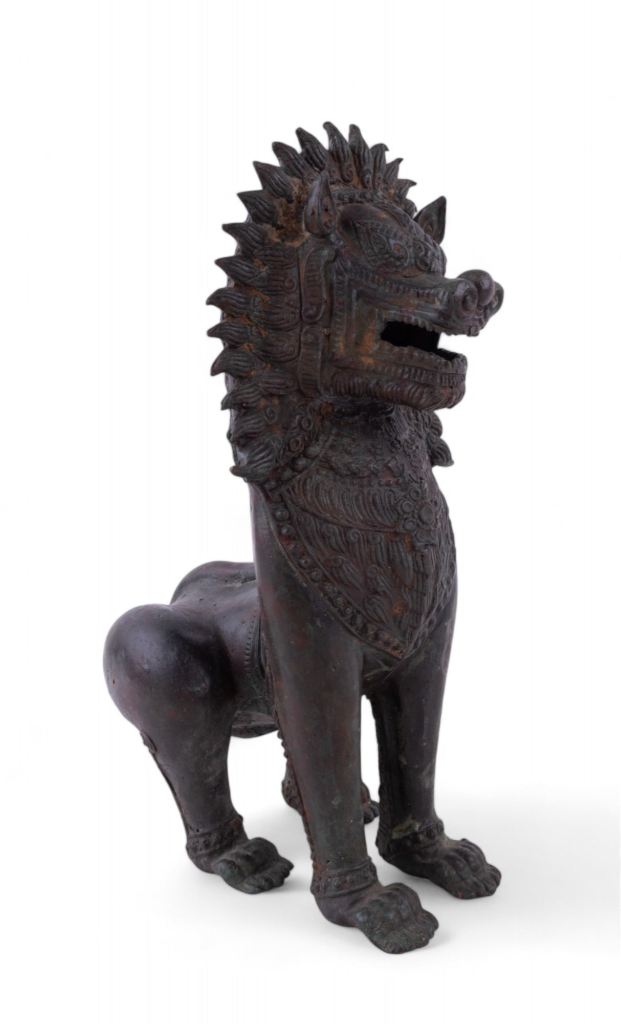 Thai Bronze Male Foo Dog Statue (1 of 19)