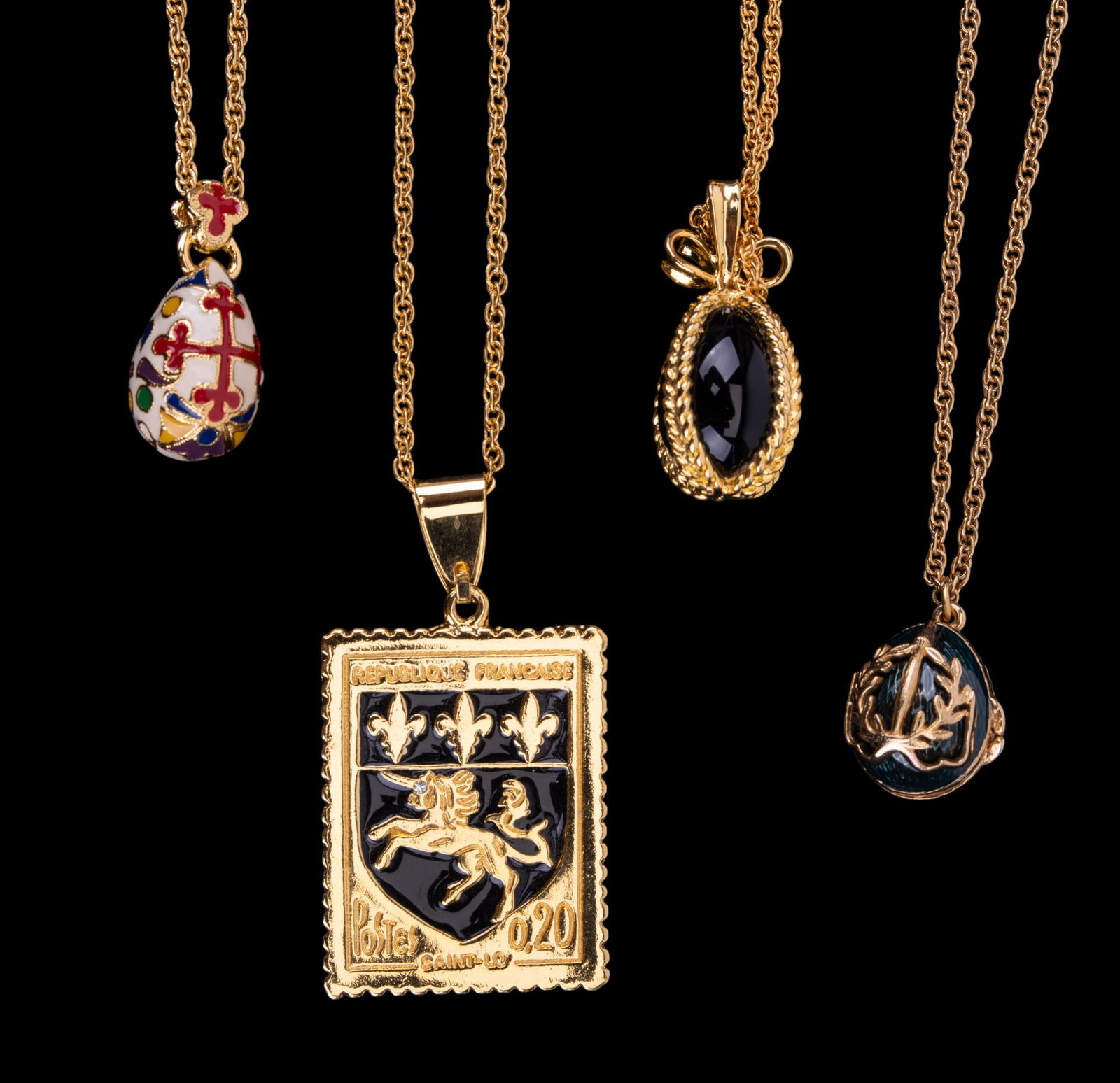 Joan Rivers Necklaces (1 of 10)