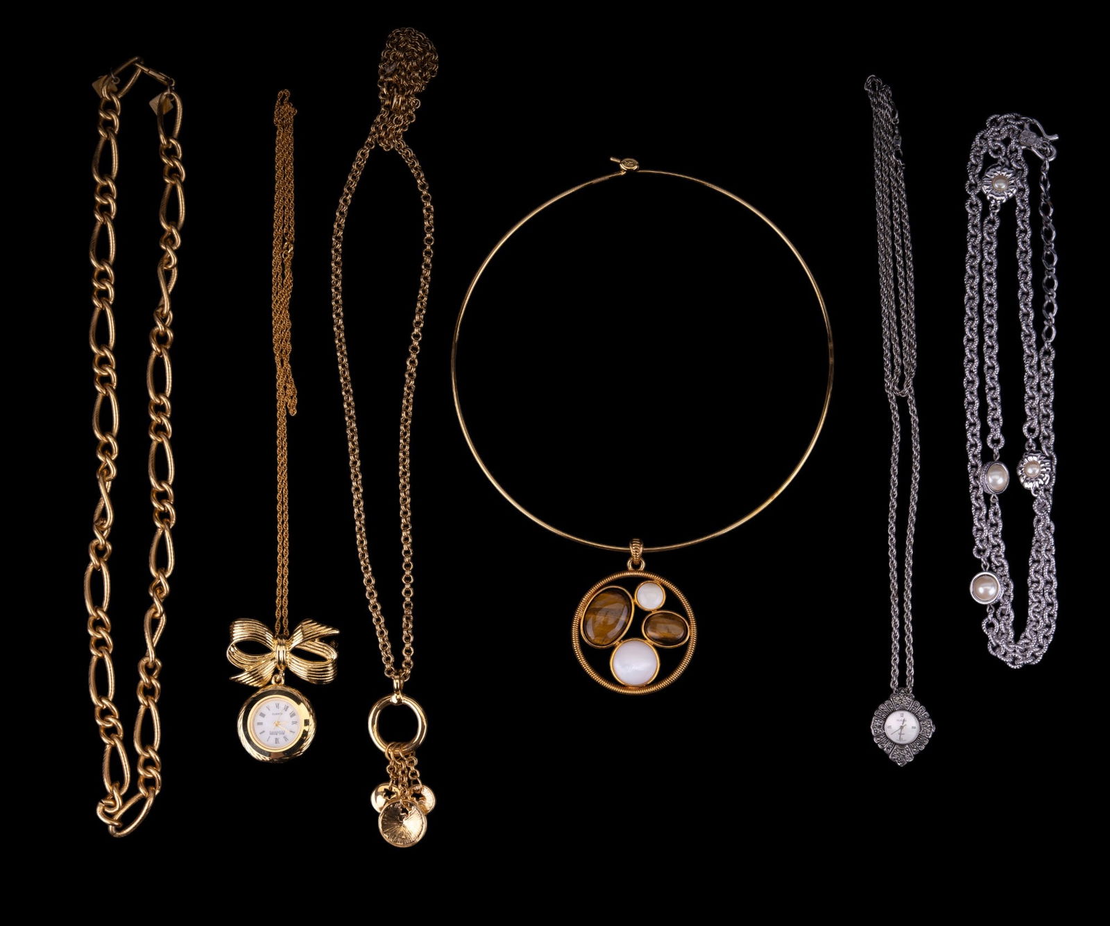 Designer Necklaces (1 of 13)