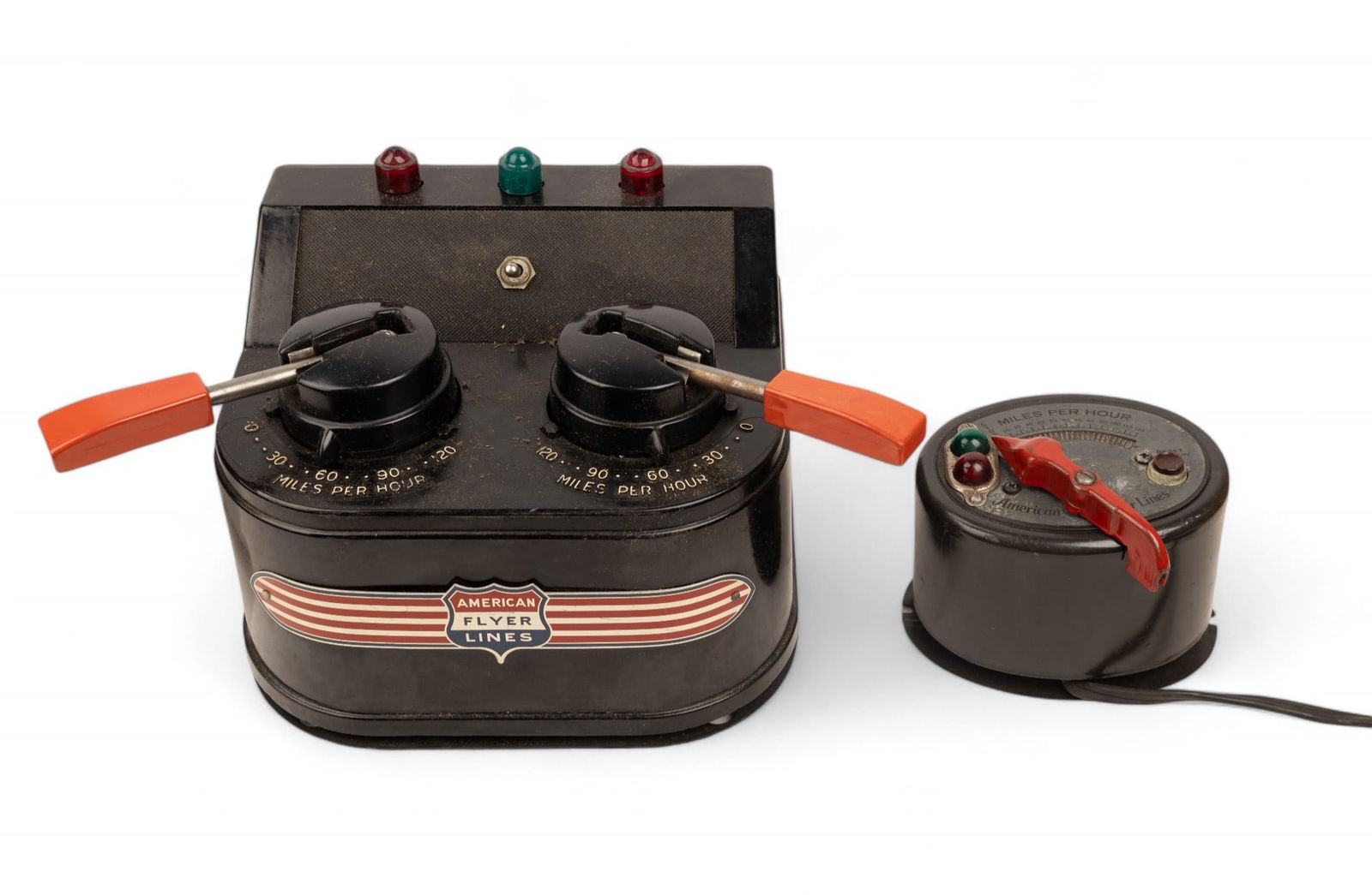 American Flyer Transformer Controllers (2) (1 of 13)