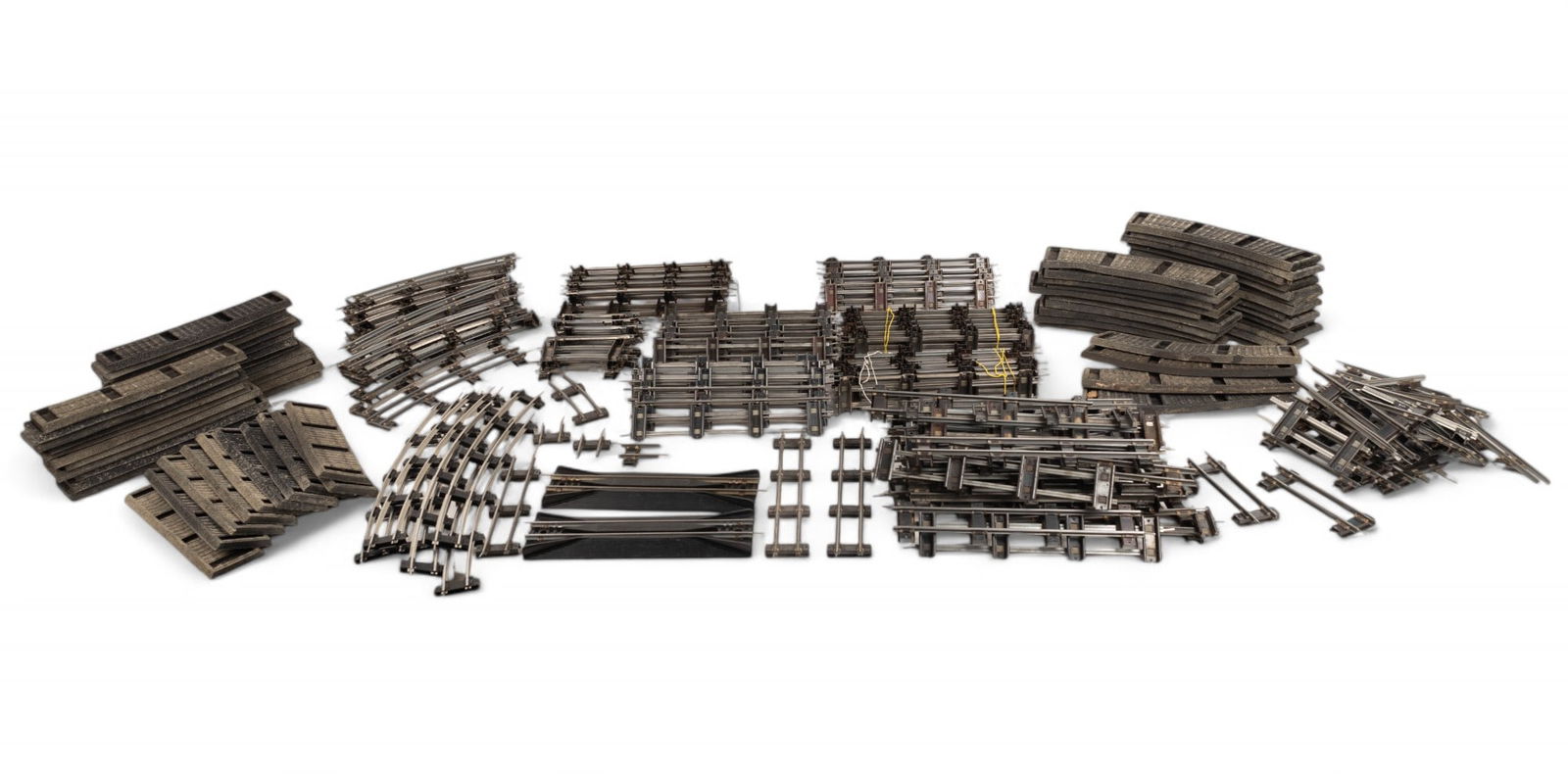 American Flyer S Gauge Track & Roadbed (247 pcs) (1 of 12)