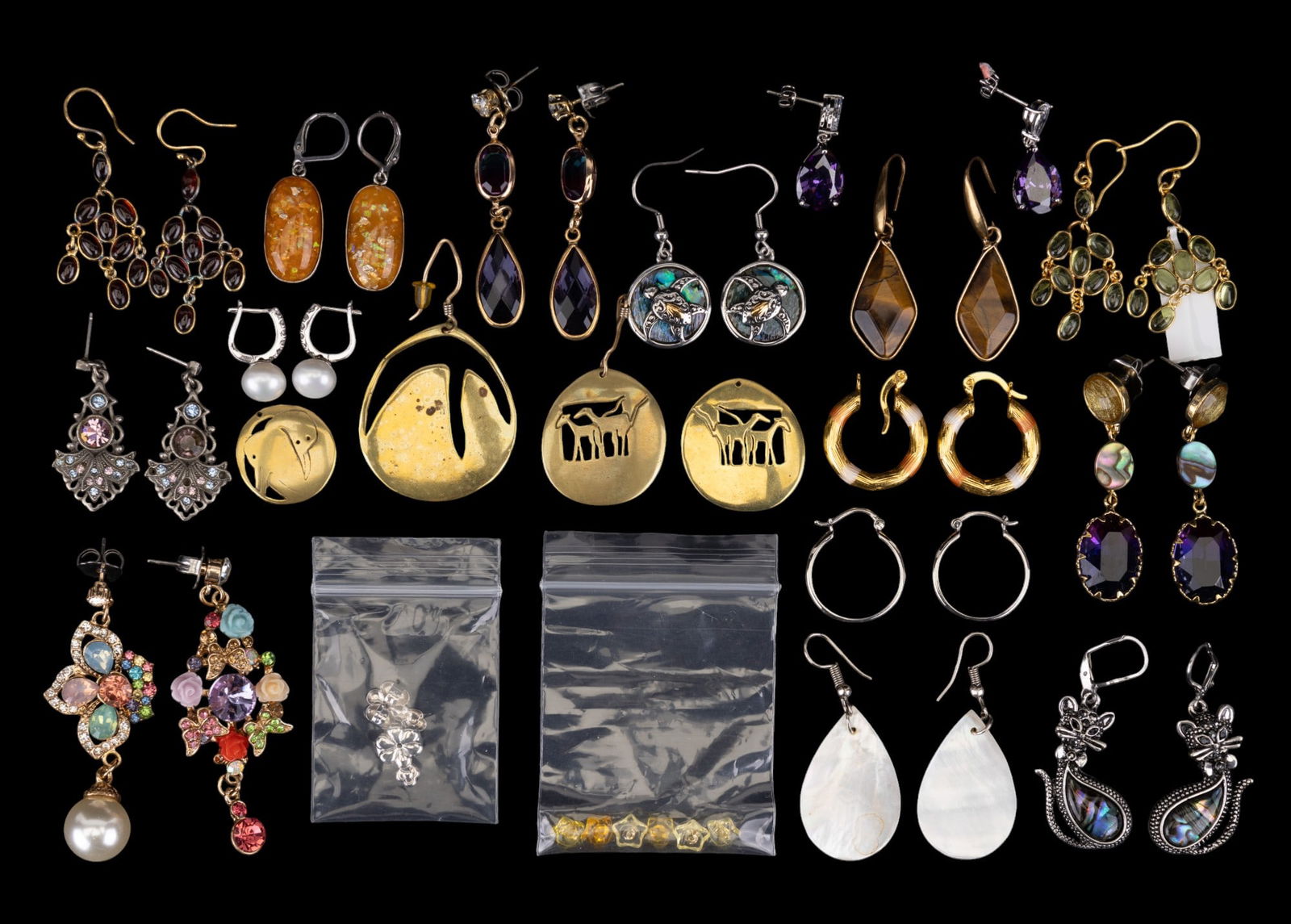 Costume Jewelry Earring Grouping (14 Pairs) (1 of 10)