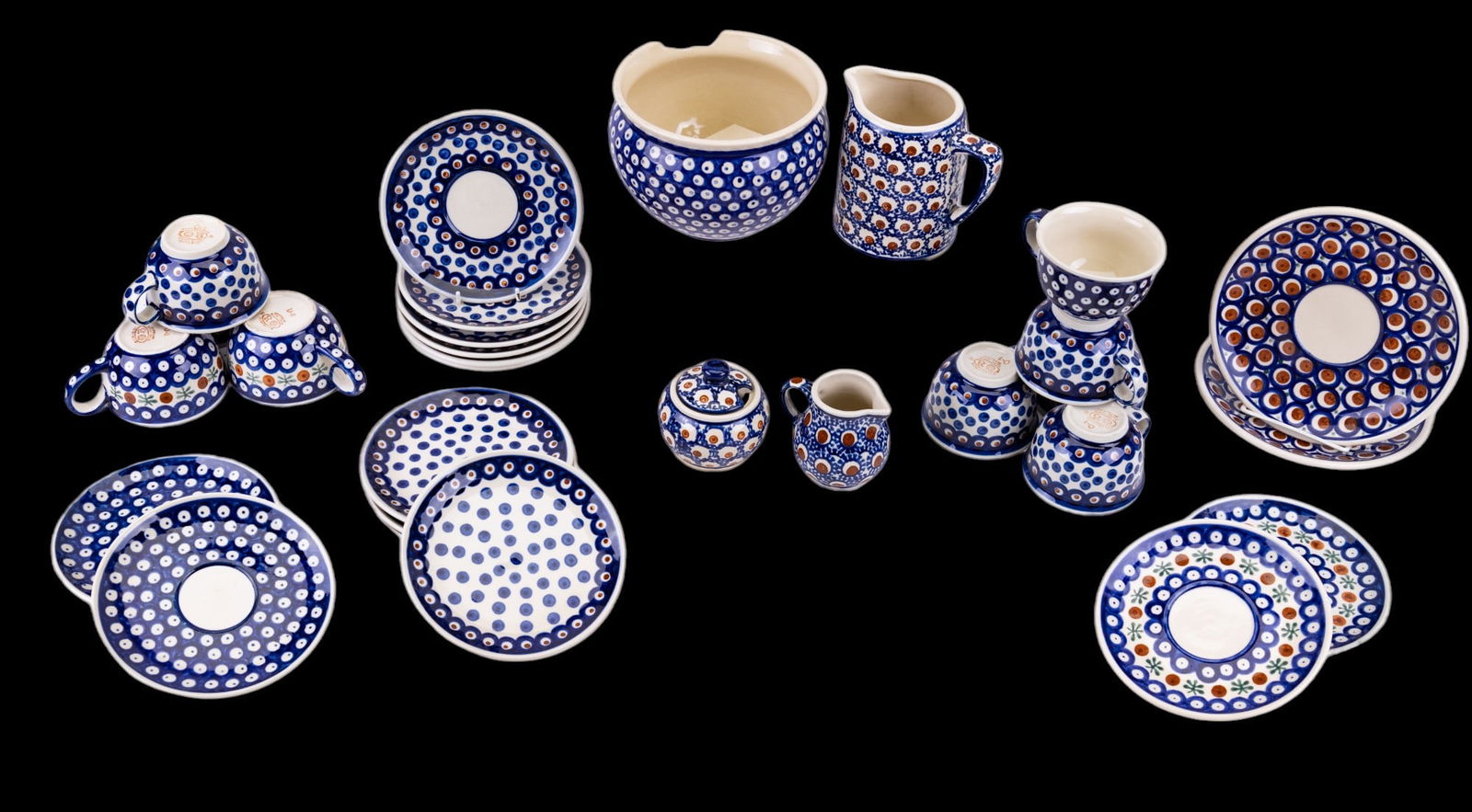 Zaklady Ceramiczne Boleslawiec Polish Pottery (1 of 15)