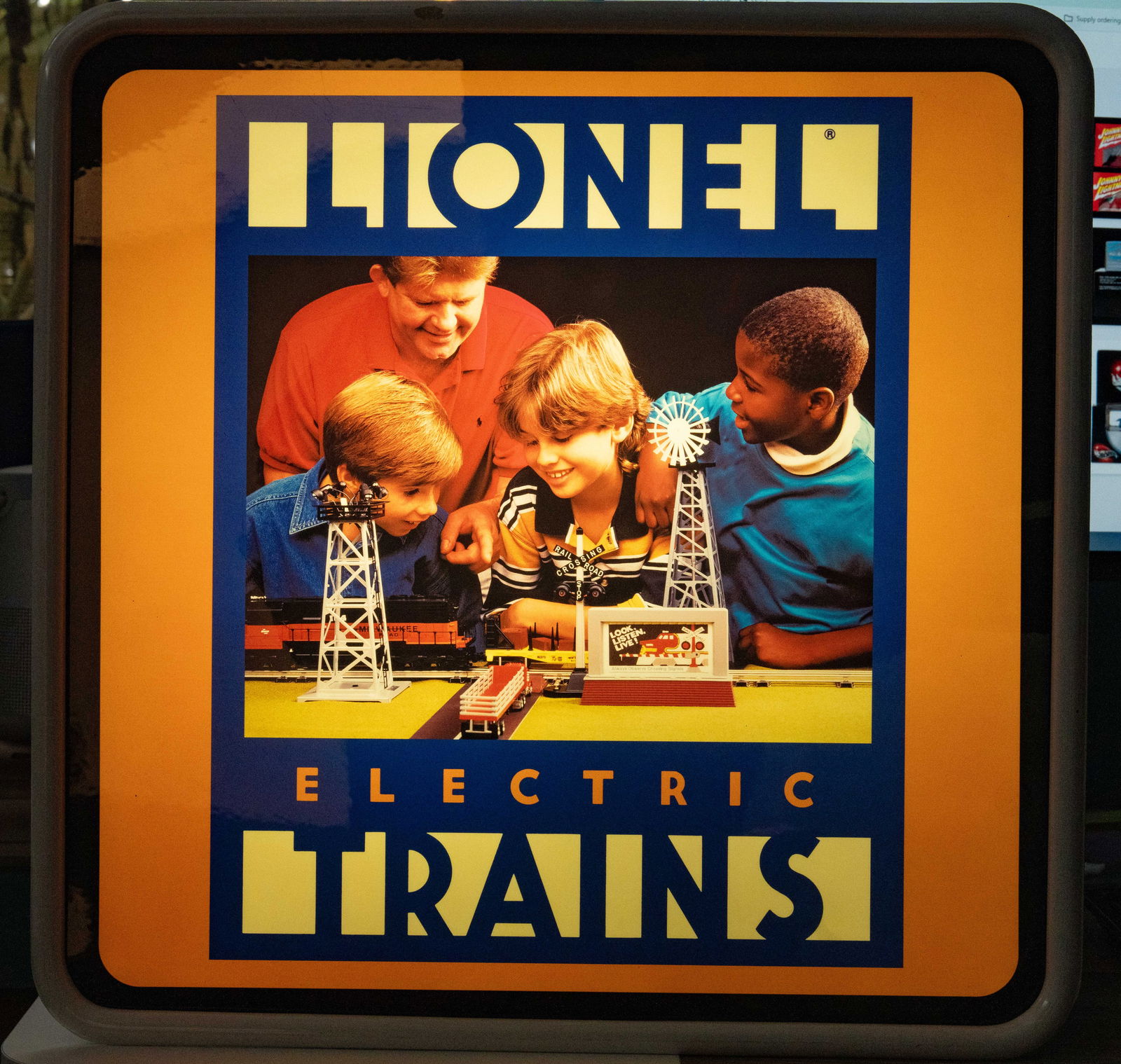 Lionel Back Lighted Sign "Lionel Electric Trains" (1 of 3)