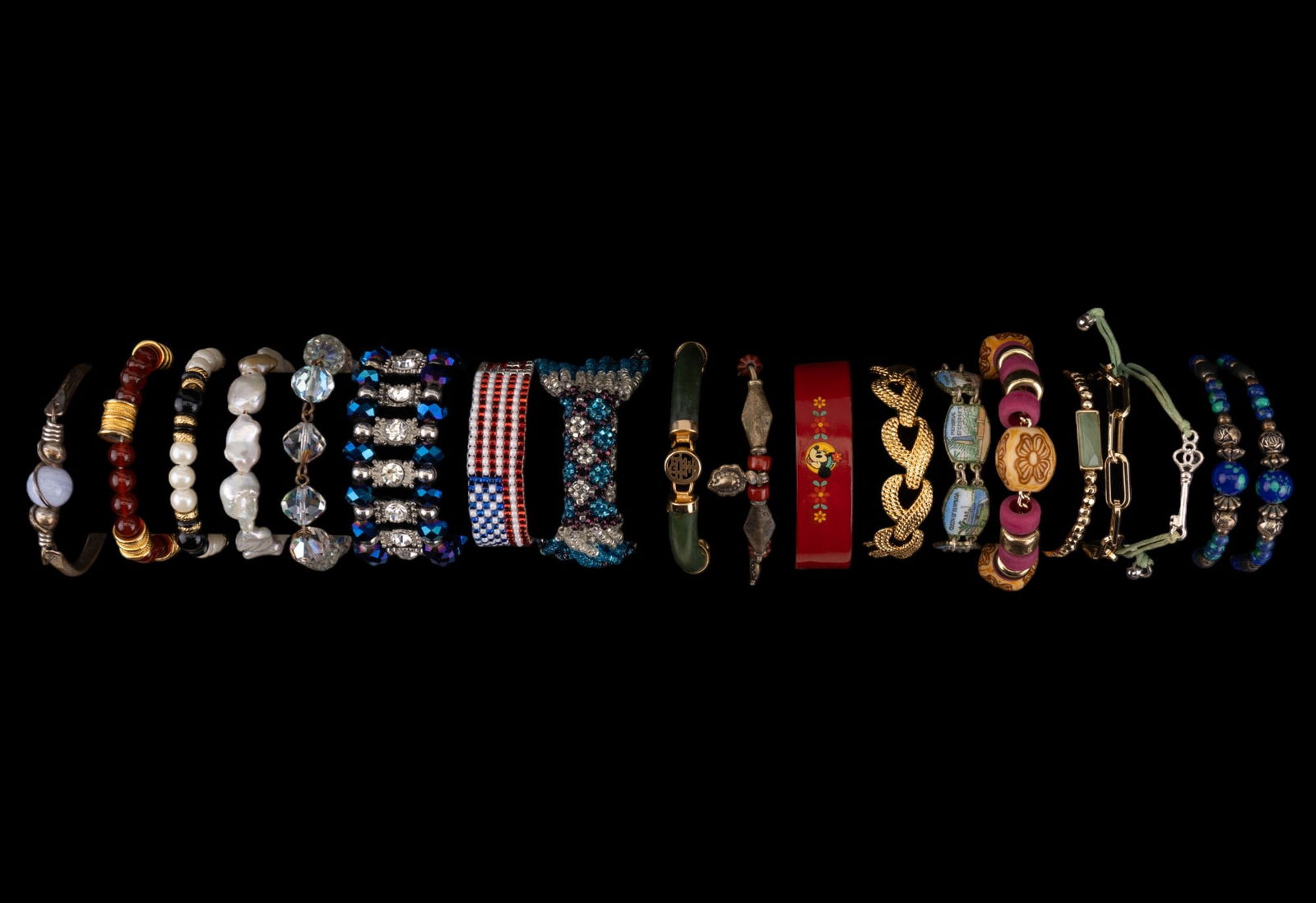 Minnie Mouse, Bead, & Other Fashion Bracelets (17) (1 of 9)