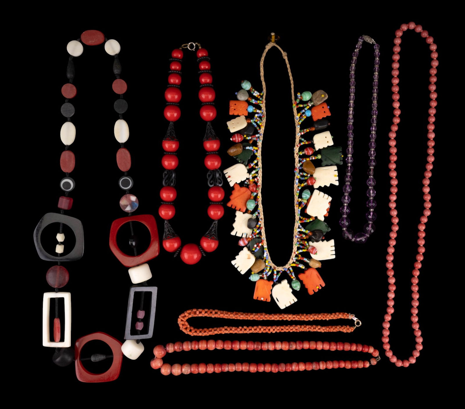 Coral, Agate, and Fetish Necklaces (7) (1 of 11)