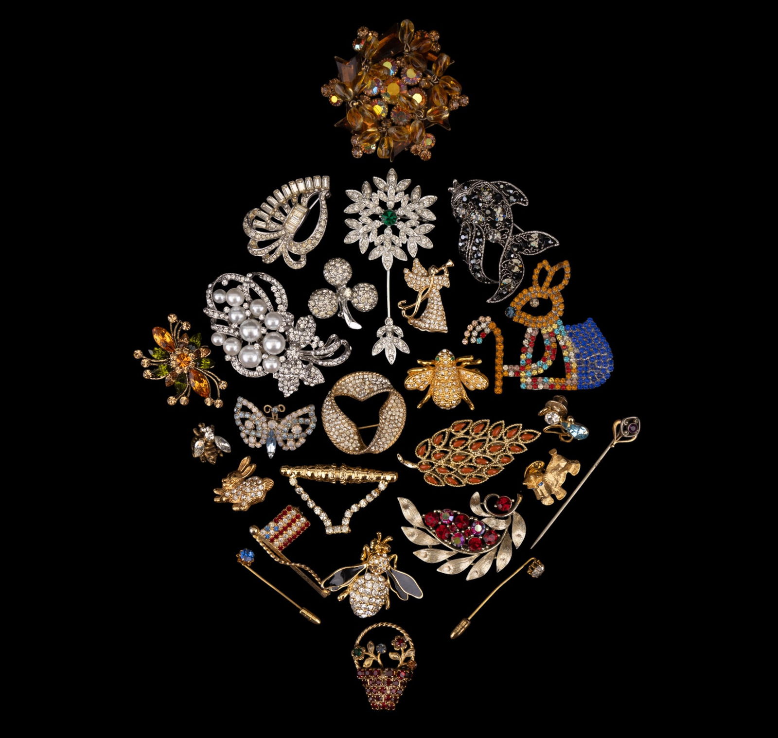 Vintage Designer Brooches (1 of 16)