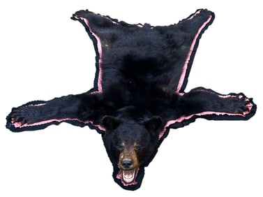 Black Bear Rug w/ Felt Liner