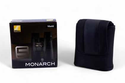 Nikon "Monarch 5" Binoculars