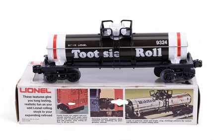 Lionel Tootsie Roll Tank Car NIB