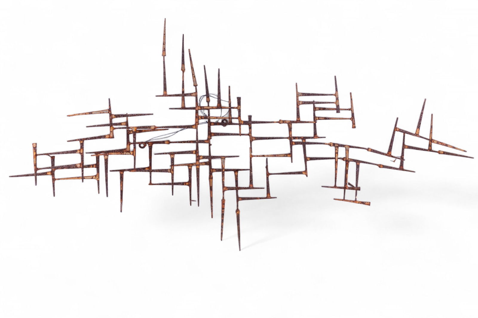 Mid Century Modern Brutalist Nail Art (1 of 11)