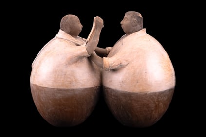 Mexican Gordo Art Pottery "Bailando Marinera"